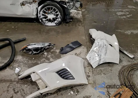 2015 Toyota Corolla L z USA, uszkodzony, nr VIN 2T1BURHE5FC451568